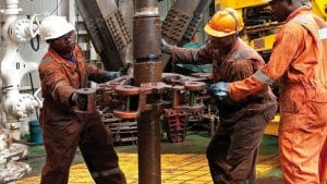 Nigeria’s Oil Output Hits 2025 Peak As Dangote Refinery Slashes Petrol Price