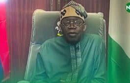 Tinubu Gives Cash, Federal Government Jobs To 200 NYSC Members