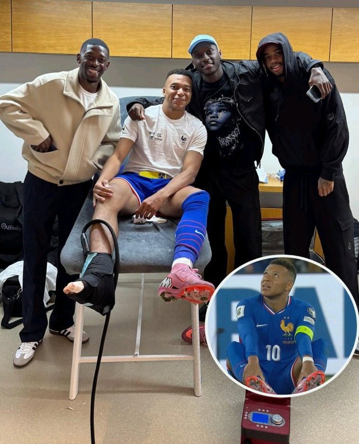 Dembélé, Kolo Muani and Barcola Show Support for Injured Mbappé During France Match Dembélé, Kolo Muani and Barcola Show Support for Injured Mbappé During France Match