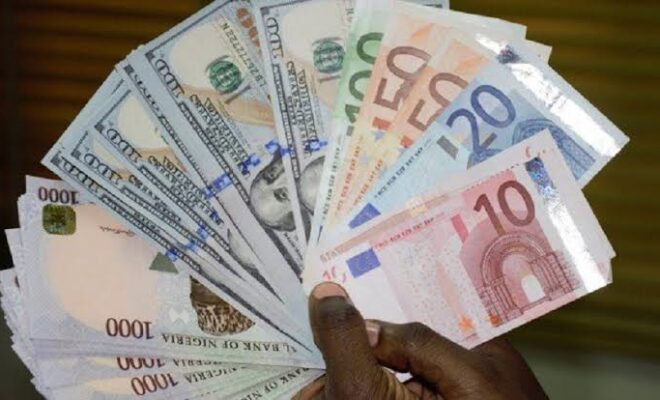 Naira to Dollar rate today, Friday, November 28, as naira records slight recovery
