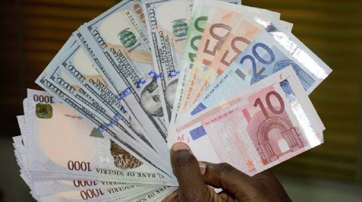 Naira to Dollar rate today, Friday, November 28, as naira records slight recovery Naira to Dollar rate today, Friday, November 28, as naira records slight recovery